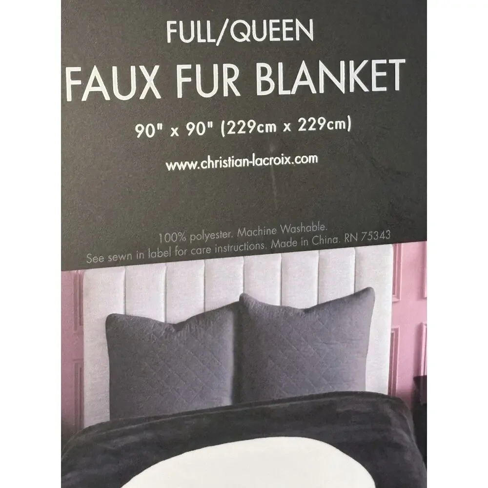 Christian Lacroix Full / Queen Faux Fur Blanket Skull Skeleton Halloween Goth - Picture 10 of 13